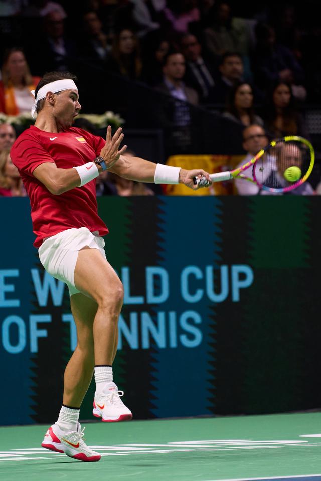 米兰体育下载-西班牙网球队强势世界网球队,纳达尔一己之力扛起全队的简单介绍