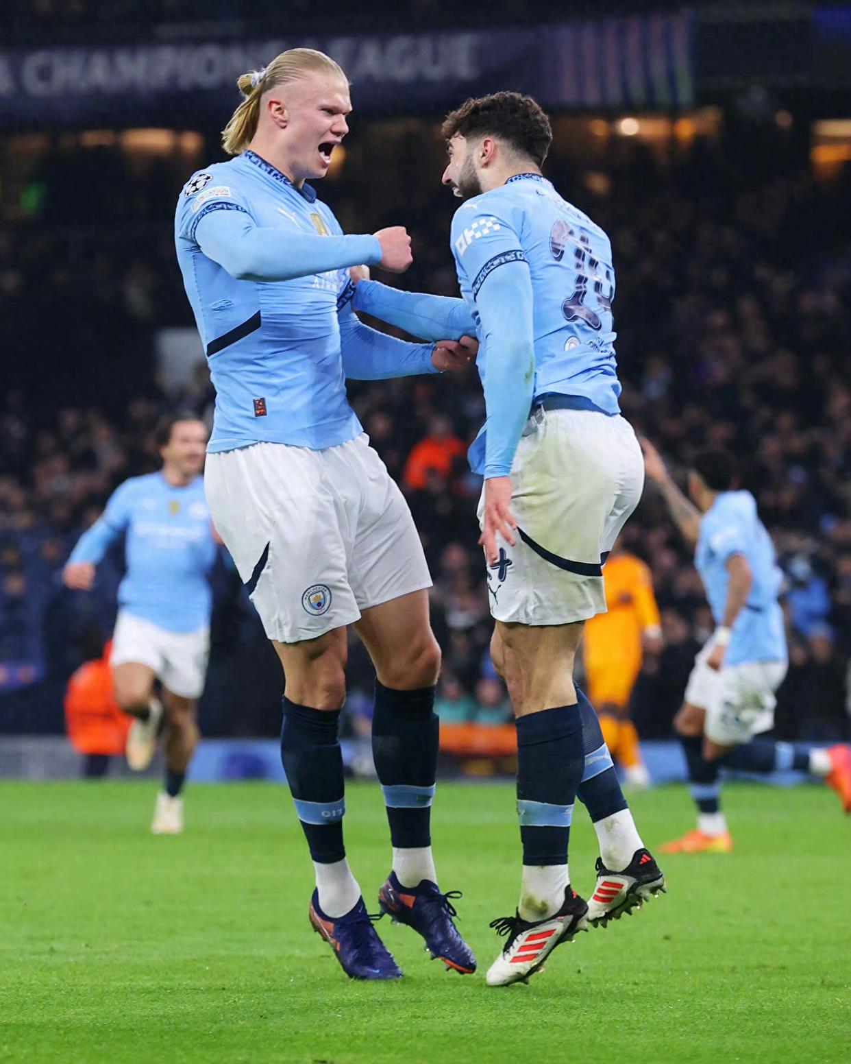 ac米兰下载-曼城主场大胜，豪取四连胜晋级的简单介绍