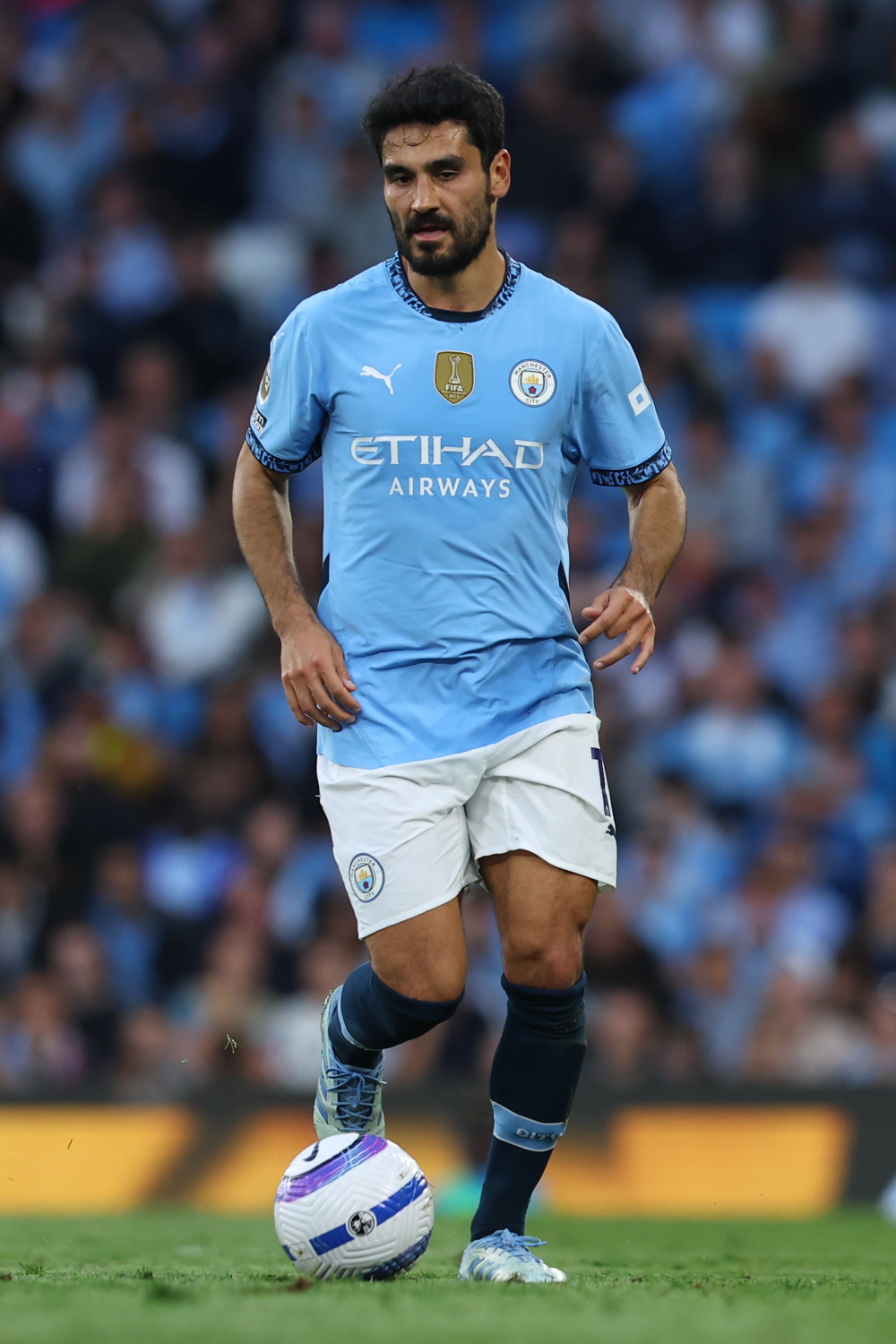 米兰APP下载-曼城大胜伯恩茅斯，轻松晋级的简单介绍