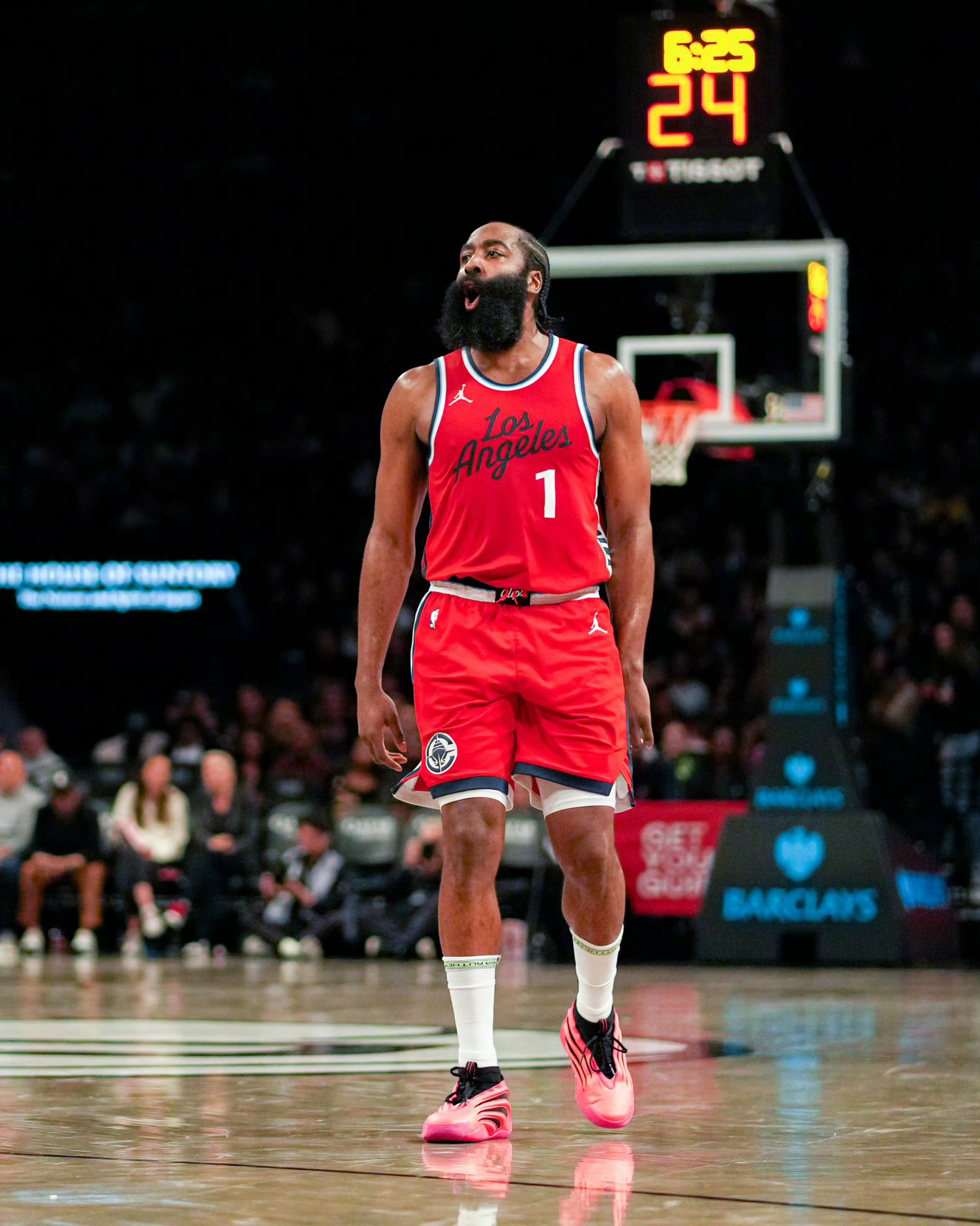 米兰捕鱼-快船再度告捷，强大整体实力显著提升的简单介绍