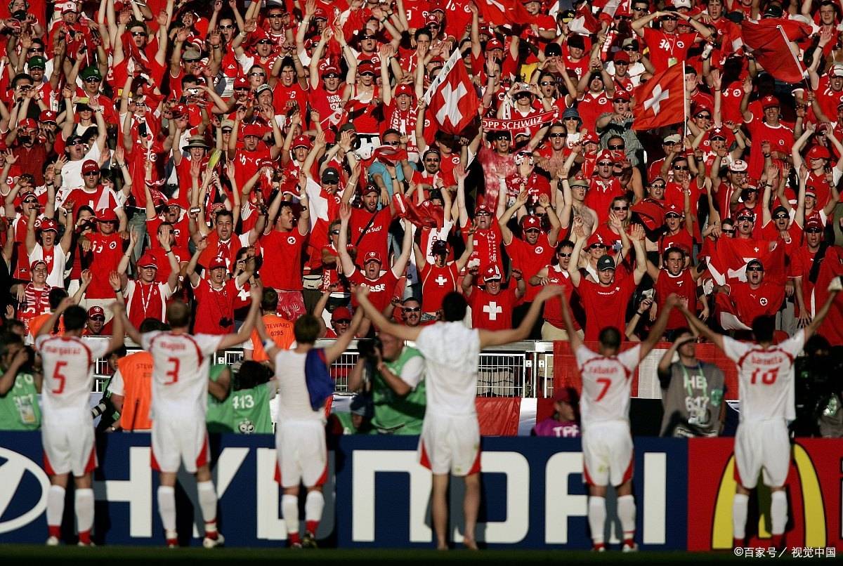 包含南安普顿主场告捷，振奋球队士气的词条